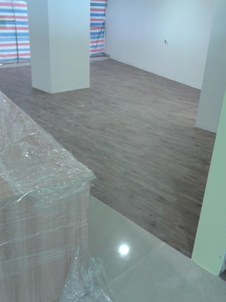 gach nhựa vinyl vân gỗ 1019