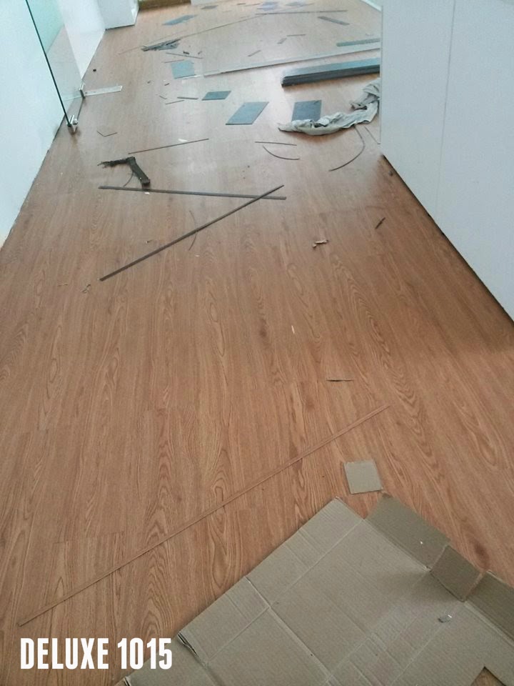 sàn vinyl vân gỗ deluxe 1015